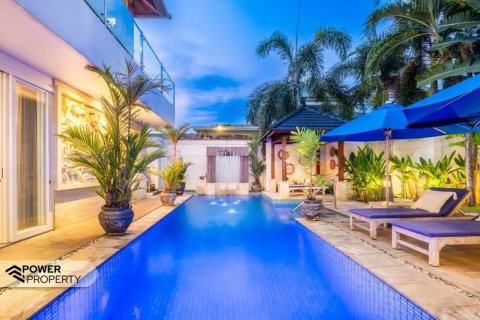 4 bedrooms Villa in Legian, Kuta, Badung, (9747) 7