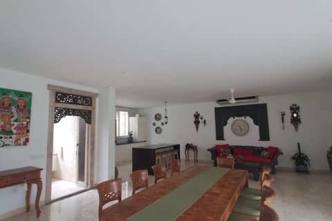 4 bedrooms Villa in Legian, Kuta, Badung, (9747) 22