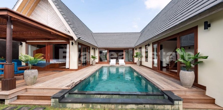 3 bedrooms Villa in Canggu, Badung, Bali (2459)