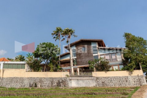 6 bedrooms Villa in Tibubeneng, Badung, Bali (2463)