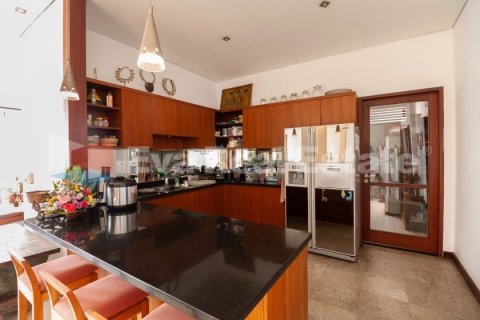 6 bedrooms Villa in Tibubeneng, Badung, Bali (2463) 5