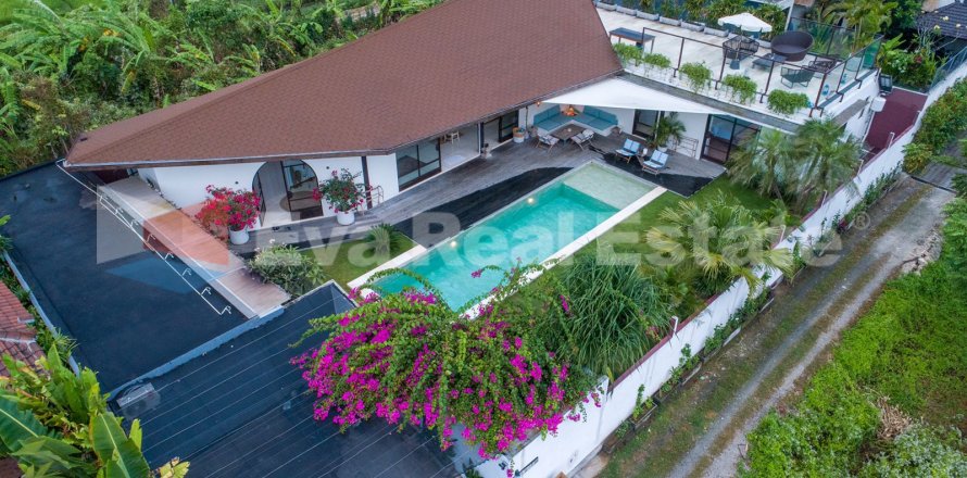 4 bedrooms Villa in Tumbak Bayuh, Mengwi, Badung, Bali (2461)