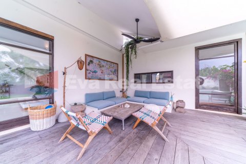 4 bedrooms Villa in Tumbak Bayuh, Mengwi, Badung, Bali (2461) 9