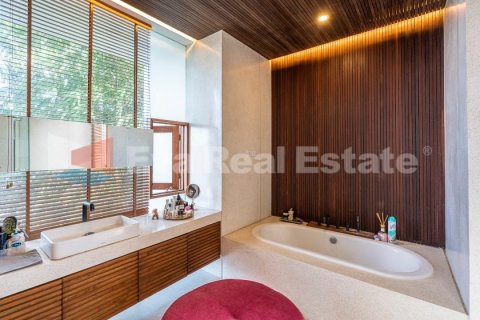 4 bedrooms Villa in Tibubeneng, Badung, Bali (2462) 12