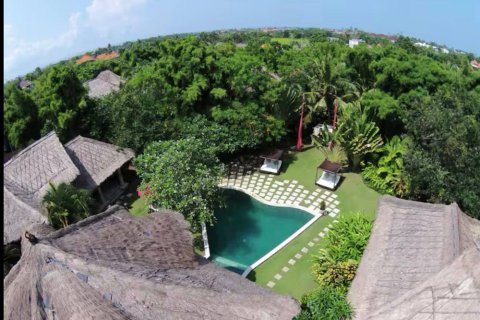 4 bedrooms Villa in Canggu, Badung, Bali (15294)