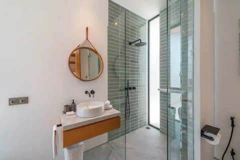 4 bedrooms Villa in Canggu, Badung, Bali (15400) 3