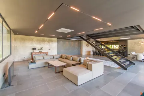 5 bedrooms Villa in Tabanan, Bali (17100) 4