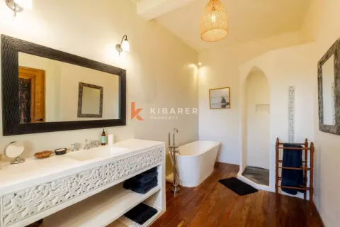 4 bedrooms Villa in Badung, Bali (17102) 11