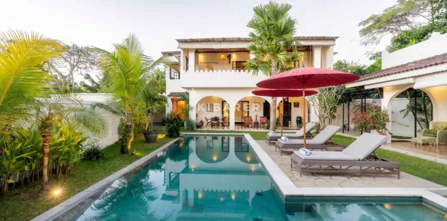 4 bedrooms Villa in Badung, Bali (17102)