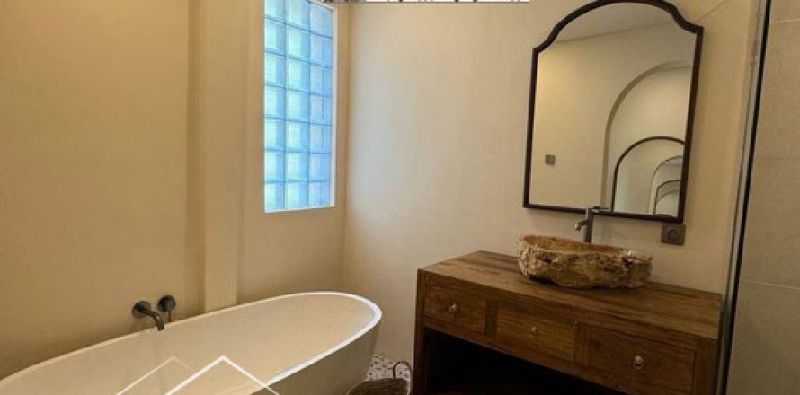 2 bedrooms Villa in Kediri, Tabanan, Bali (15176)