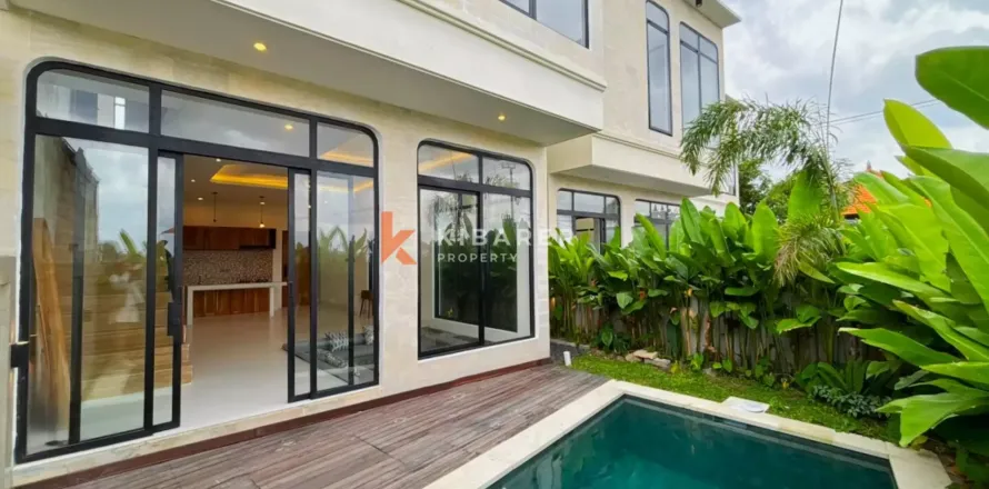 3 bedrooms Villa in Tibubeneng, Badung, Bali (17064)