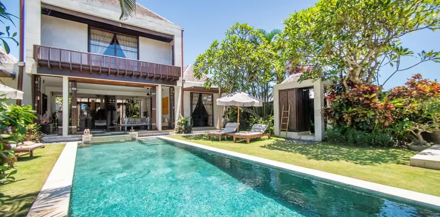 3 bedrooms Villa in Ketewel, Sukawati, Gianyar, Bali (11202)