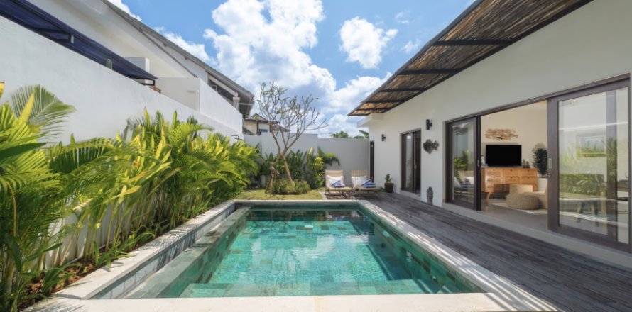 2 bedrooms Villa in Seminyak, Badung, Bali (10617)