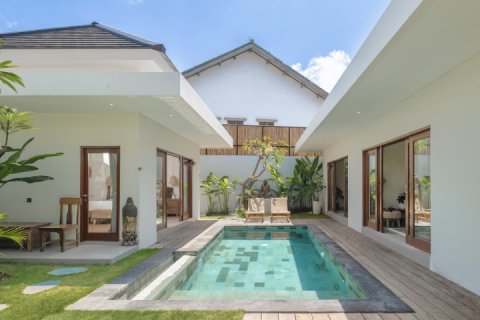 2 bedrooms Villa in Seminyak, Badung, Bali (10615)