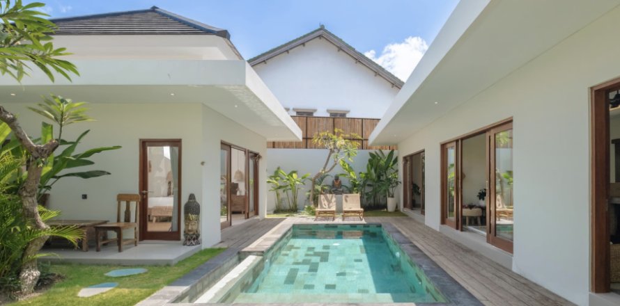 2 bedrooms Villa in Seminyak, Badung, Bali (10615)