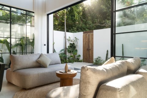 2 bedrooms Villa in Pecatu, Badung, Bali (14581)