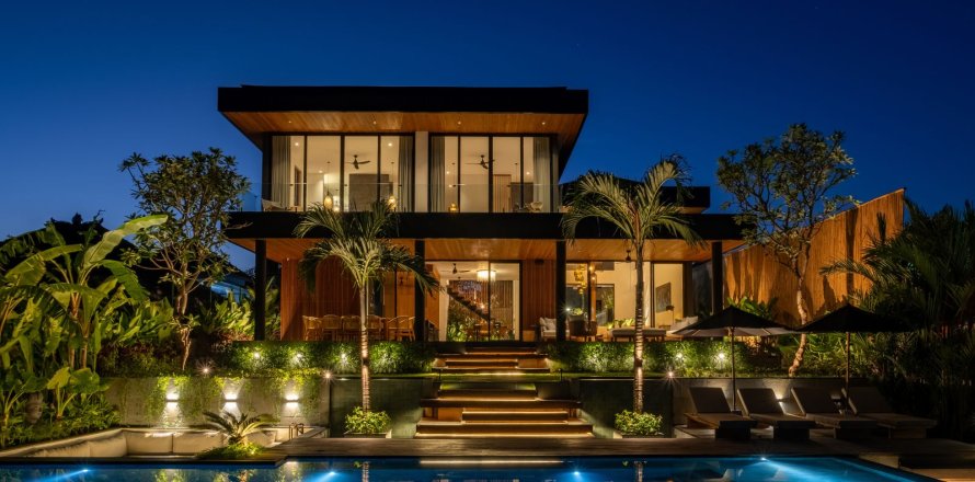 4 bedrooms House in Canggu, Badung, Bali (15696)