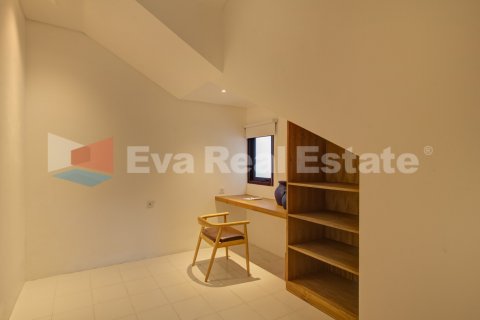 4 bedrooms Villa in Tibubeneng, Badung, Bali (2346) 29
