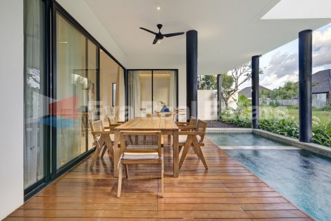 4 bedrooms Villa in Tibubeneng, Badung, Bali (2346)