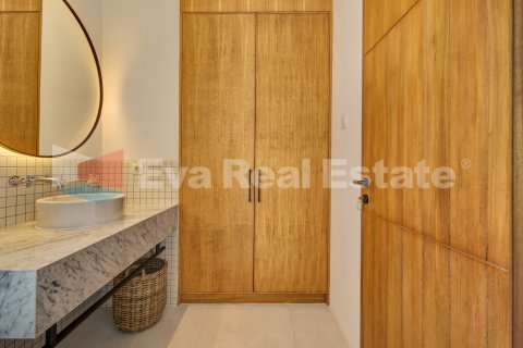 4 bedrooms Villa in Tibubeneng, Badung, Bali (2346) 25