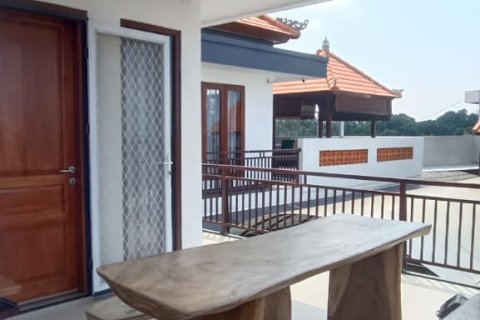 Вилла с 4 спальнями в Убуд, Гианьяр,  (9322) 4