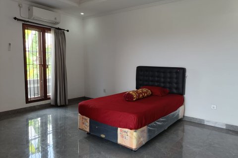 Вилла с 4 спальнями в Убуд, Гианьяр,  (9322) 5