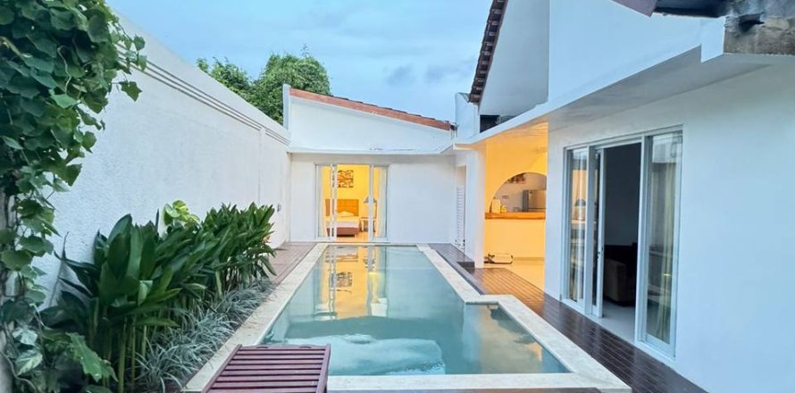 2 bedrooms Villa in Jimbaran, Badung, Bali (14889)