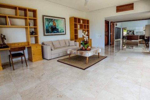 3 bedrooms Villa in Ungasan, Badung, Bali (15010) 2