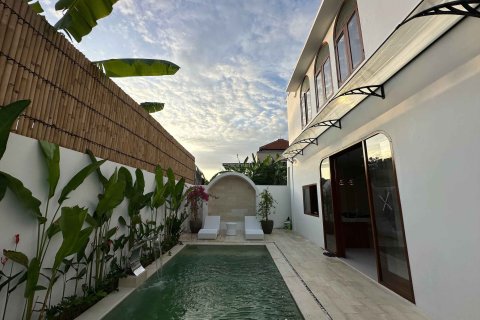 3 bedrooms Villa in Jimbaran, Badung,  (9958) 20