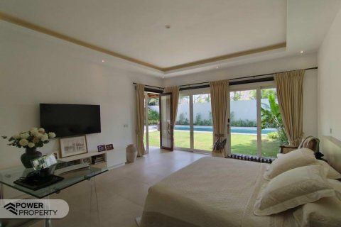 3 bedrooms Villa in Tampaksiring, Gianyar, (9962) 26
