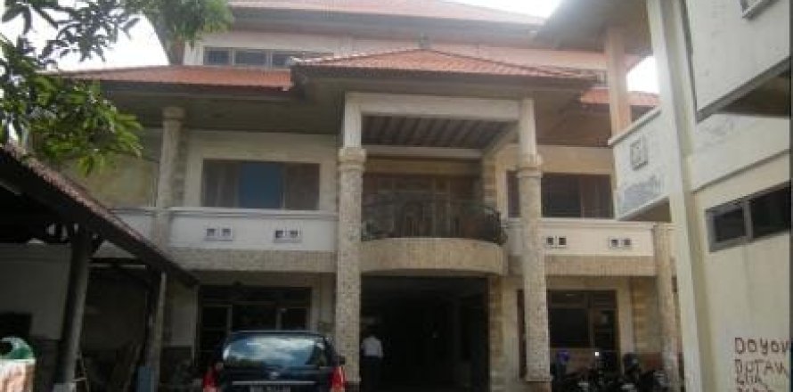 Коммерческая недвижимость в Денпасар,  (9348)