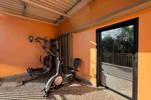 Дом с 4 спальнями в Нуса Дуа, Бадунг,  (9346) 3