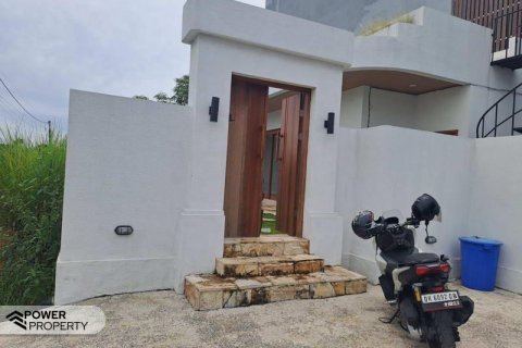 Вилла с 2 спальнями в Керобокан, Бадунг,  (10111) 8