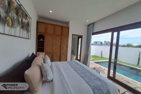 Вилла с 2 спальнями в Керобокан, Бадунг,  (10111) 10