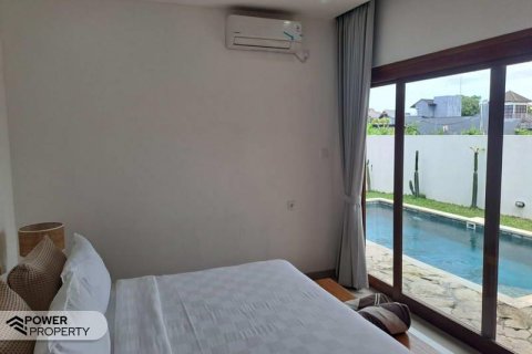 Вилла с 2 спальнями в Керобокан, Бадунг,  (10111) 2