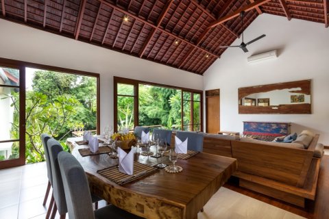 4 bedrooms Villa in Tumbak Bayuh, Mengwi, Badung, Bali (12513) 6