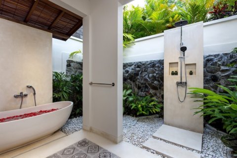 4 bedrooms Villa in Tumbak Bayuh, Mengwi, Badung, Bali (12513) 11