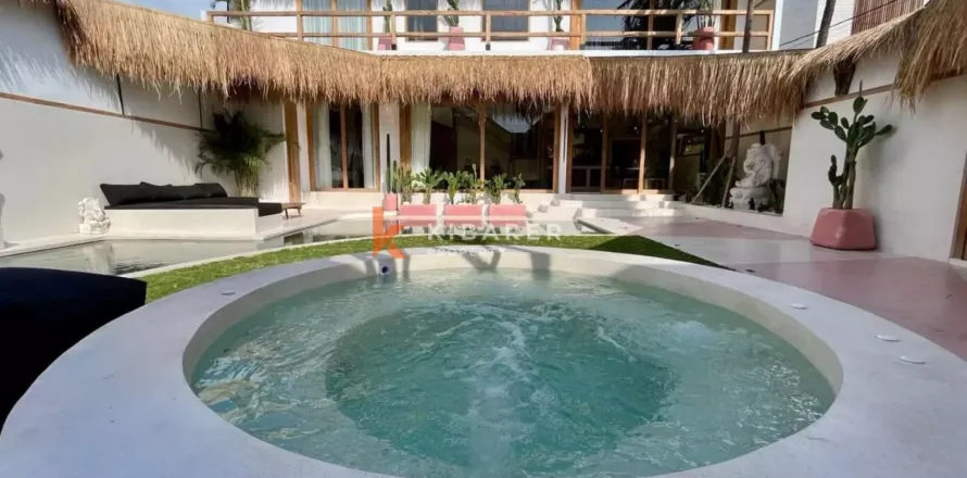 3 bedrooms Villa in Tibubeneng, Badung, Bali (12515)