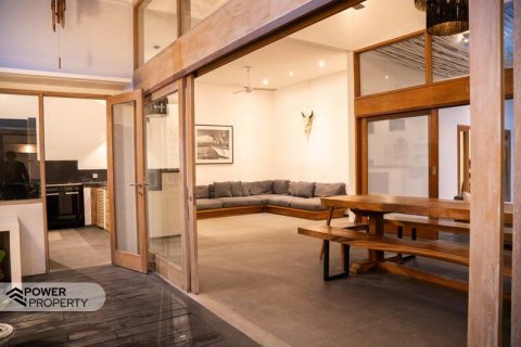 Вилла с 3 спальнями в Чангу, Бадунг,  (630) 15