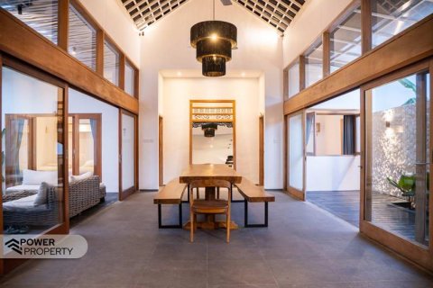 Вилла с 3 спальнями в Чангу, Бадунг,  (630) 21