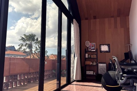 Вилла с 4 спальнями в Чангу, Бадунг,  (9380) 9