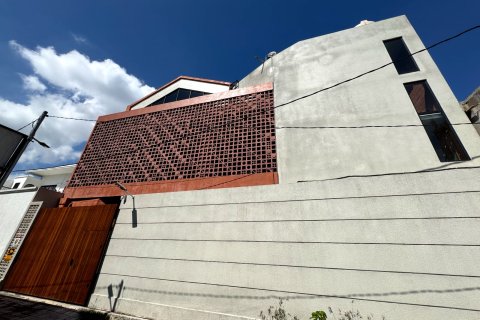 Вилла с 4 спальнями в Чангу, Бадунг,  (9380) 11