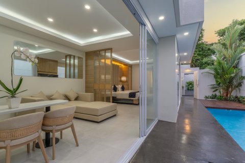 4 bedrooms Villa in Seminyak, Badung,  (9379) 15