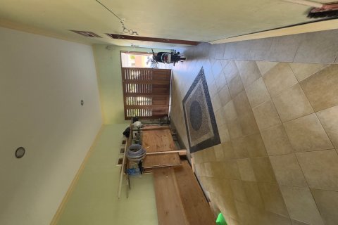 Дом с 5 спальнями в Нуса Дуа, Бадунг,  (9378) 6