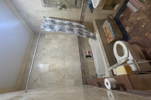 Дом с 5 спальнями в Нуса Дуа, Бадунг,  (9378) 18