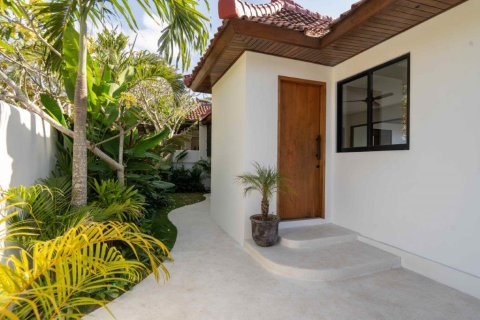 Вилла с 4 спальнями в Пекату, Бадунг,  (9376) 1