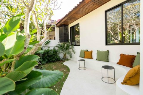 Вилла с 4 спальнями в Пекату, Бадунг,  (9376) 10