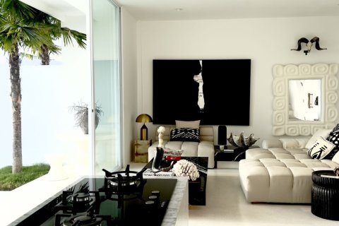 3 bedrooms Villa in Munggu, Mengwi, Badung, Bali (15644) 22
