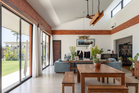 4 bedrooms Villa in Nusa Dua, Badung, Bali (15643) 19