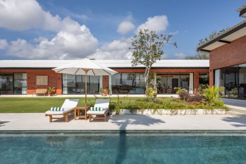 4 bedrooms Villa in Nusa Dua, Badung, Bali (15643)